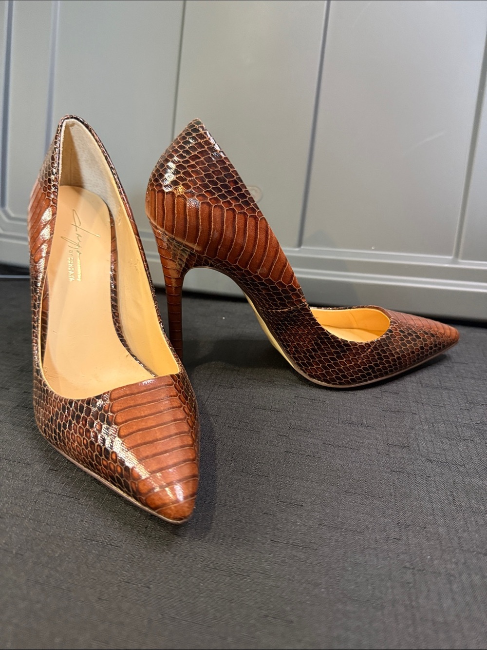 Brown Snakeskin-Pattern Pointed-Toe Stiletto Pumps - Women's Heels